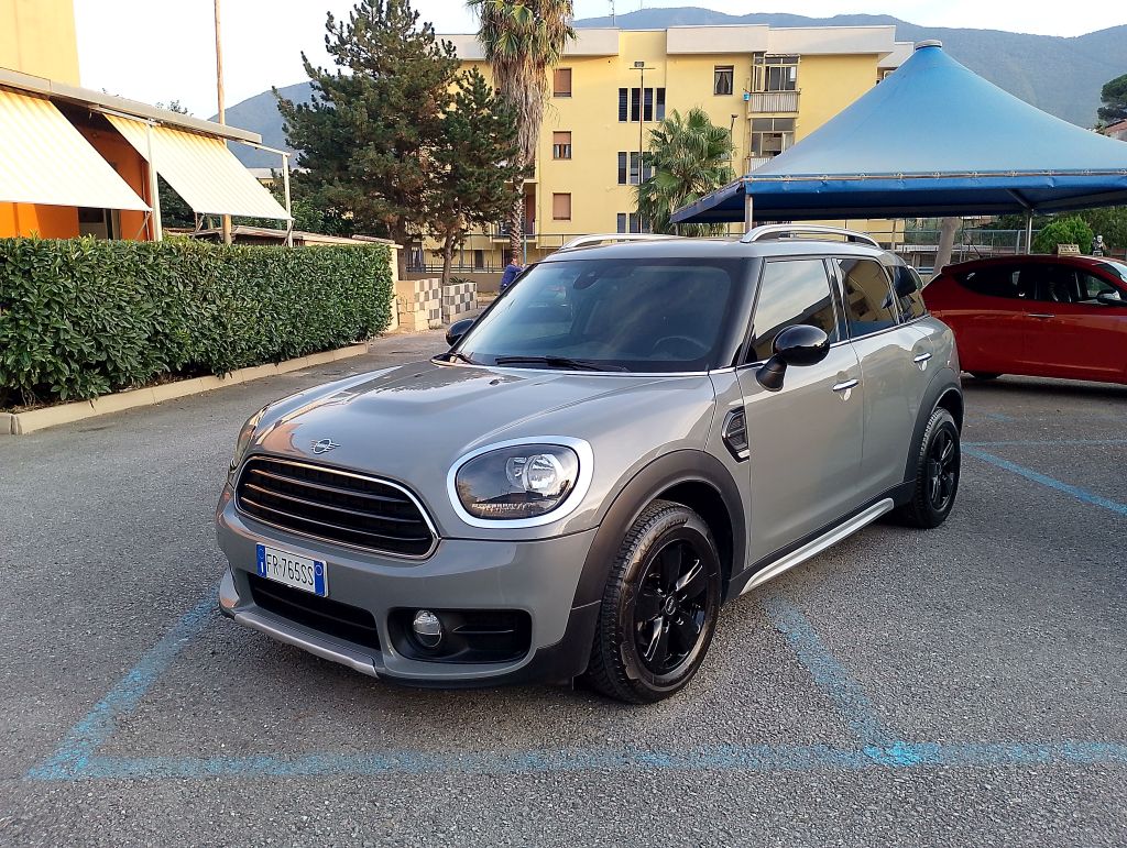 MINI Countryman 1.5 d 